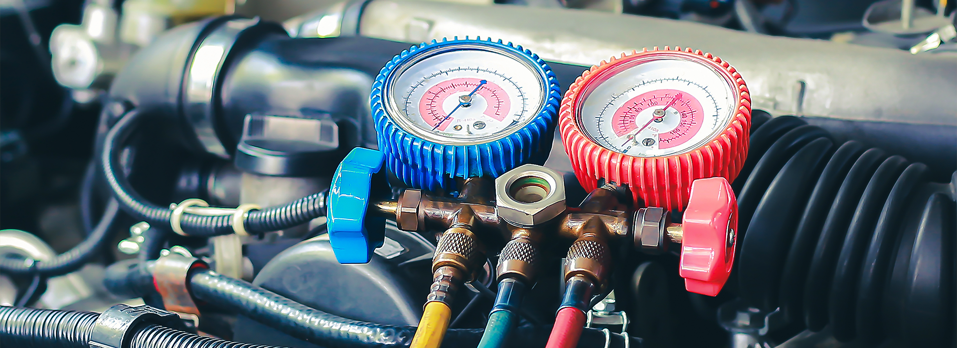 Car air conditioner check service, leak detection, fill refrigerant